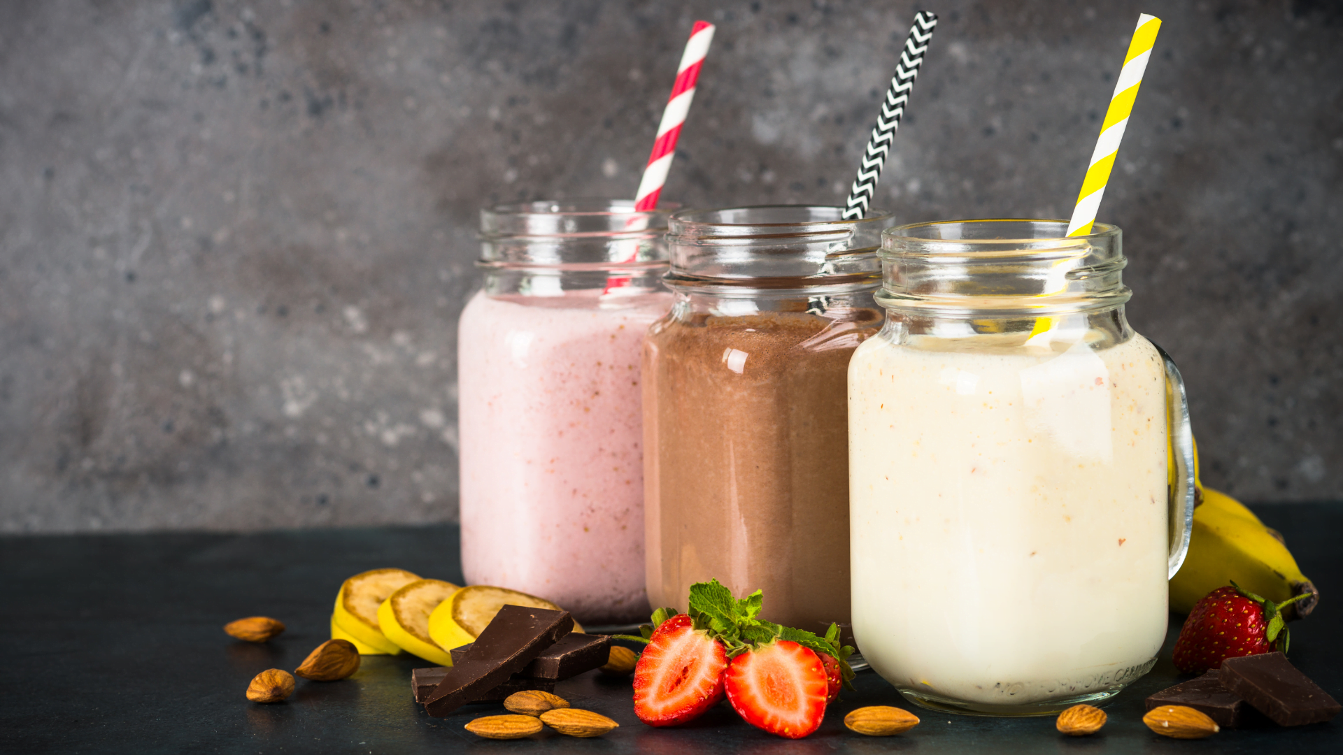 12-high-calorie-smoothie-recipes-for-gaining-weight-muscle